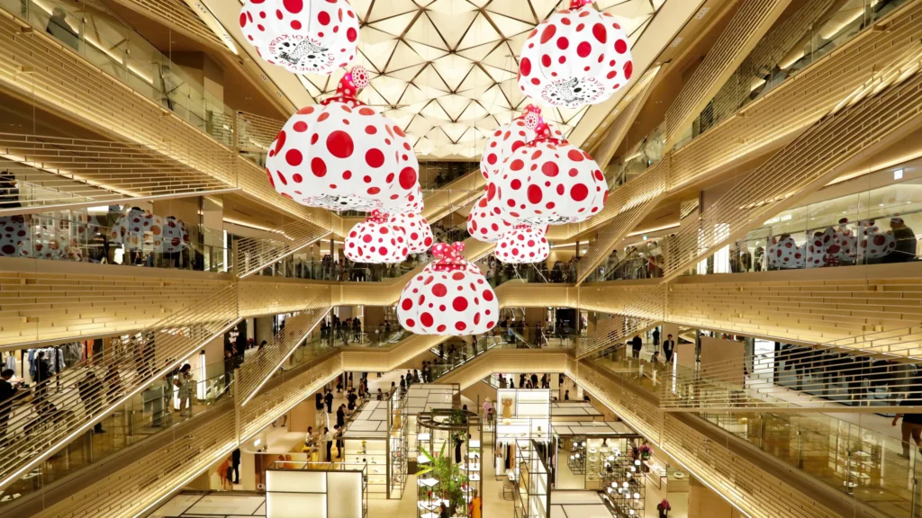 GINZA SIX